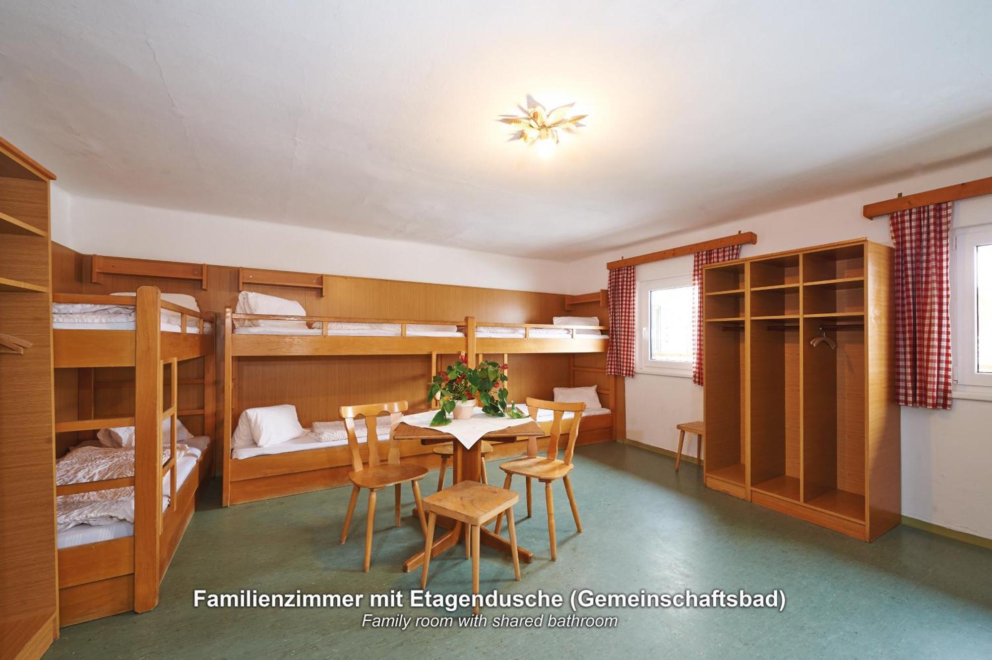 Ski In-Ski Out - Gaestehaeuser Saalbach-Hinterglemm - Wallegghof Christianhof Exteriör bild